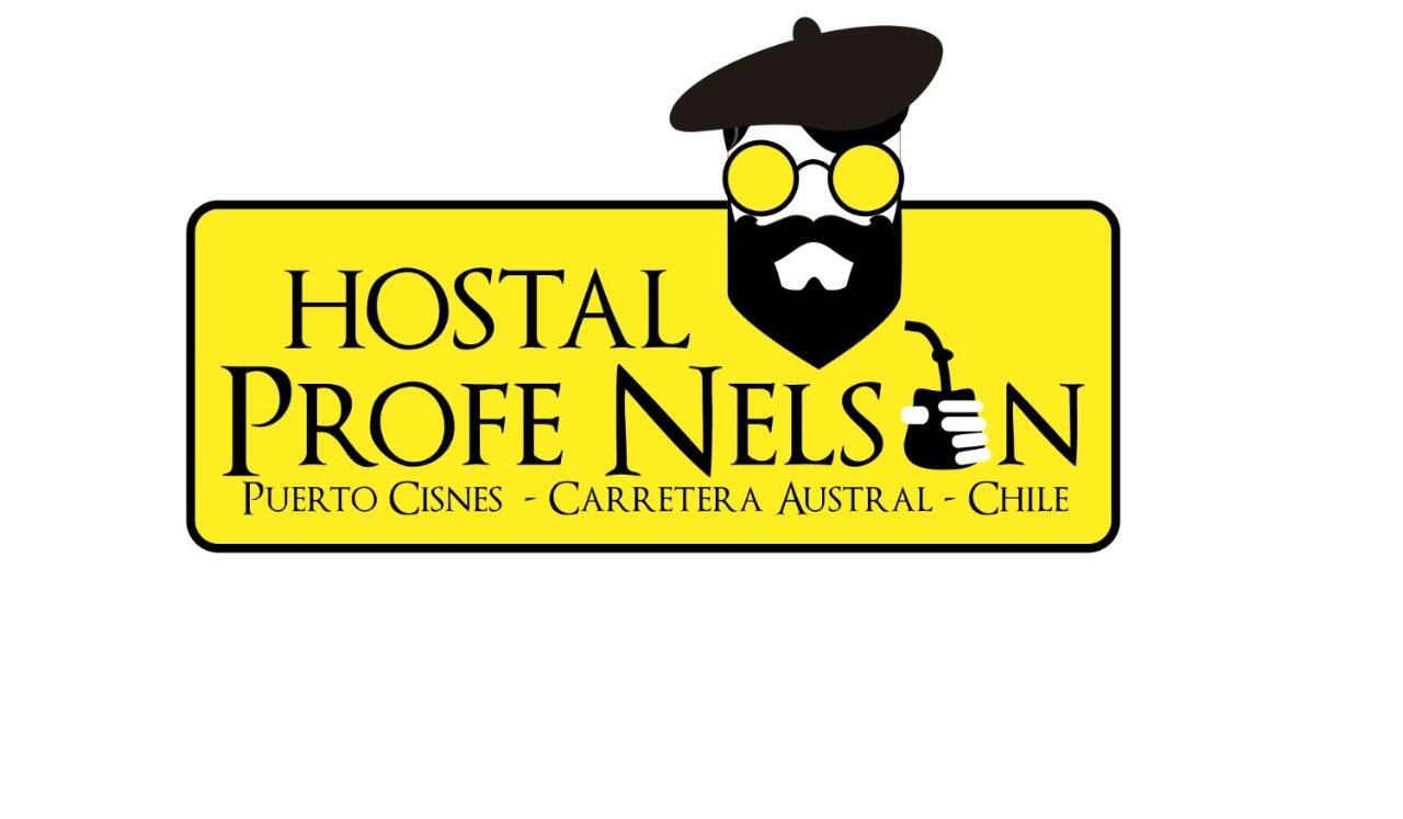 Profe Nelson Puerto Cisnes Exterior foto